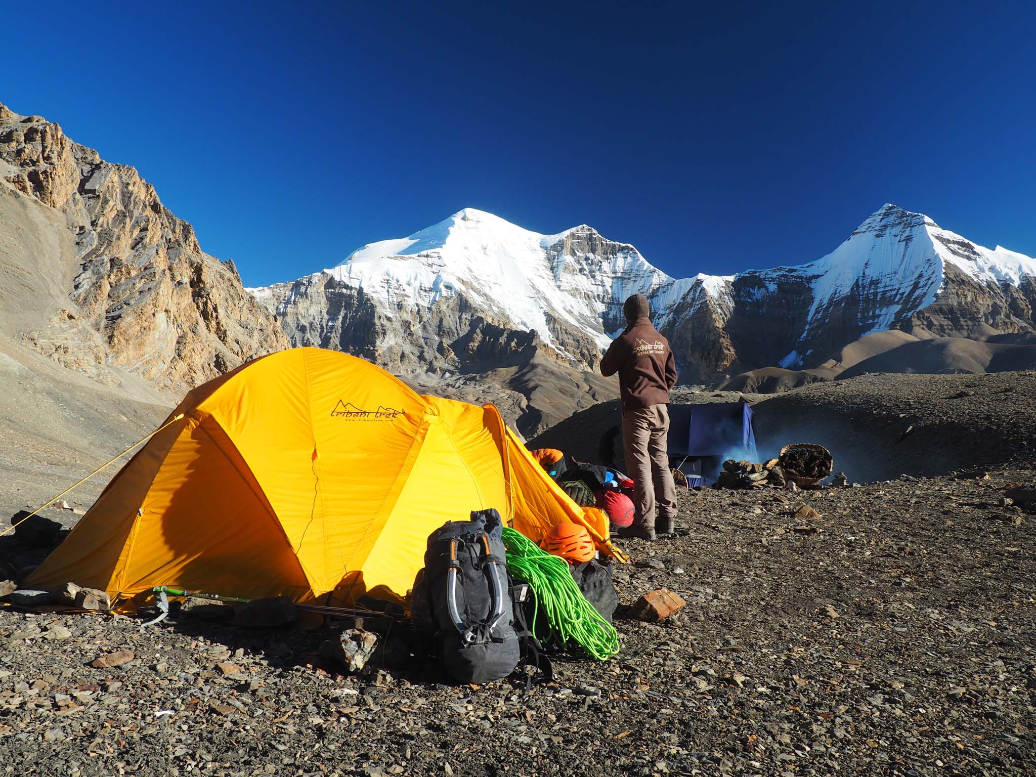 Camp de base du Pokarkang, Népal