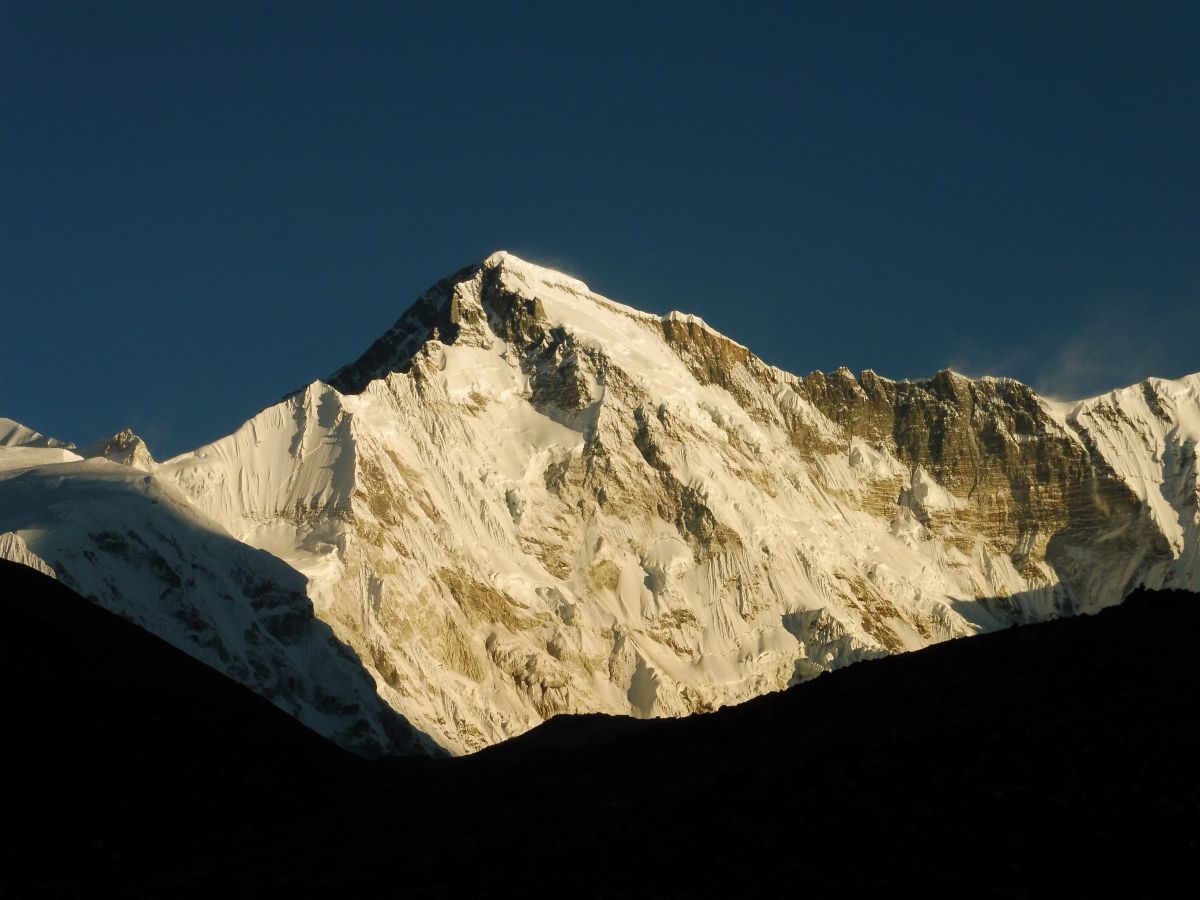 Lever de soleil sur le Cho Oyu Lever de soleil sur le Cho Oyu